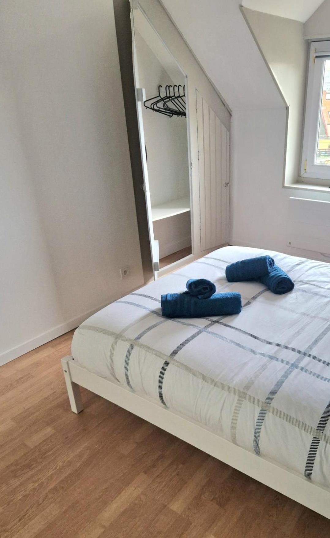 Spacieuce Maison Proche De Nausicaa, Gare Et Remparts, 3 Chambres, Free Parking, Netflix, Primes Video, Free Wifi Boulogne-sur-Mer Eksteriør bilde